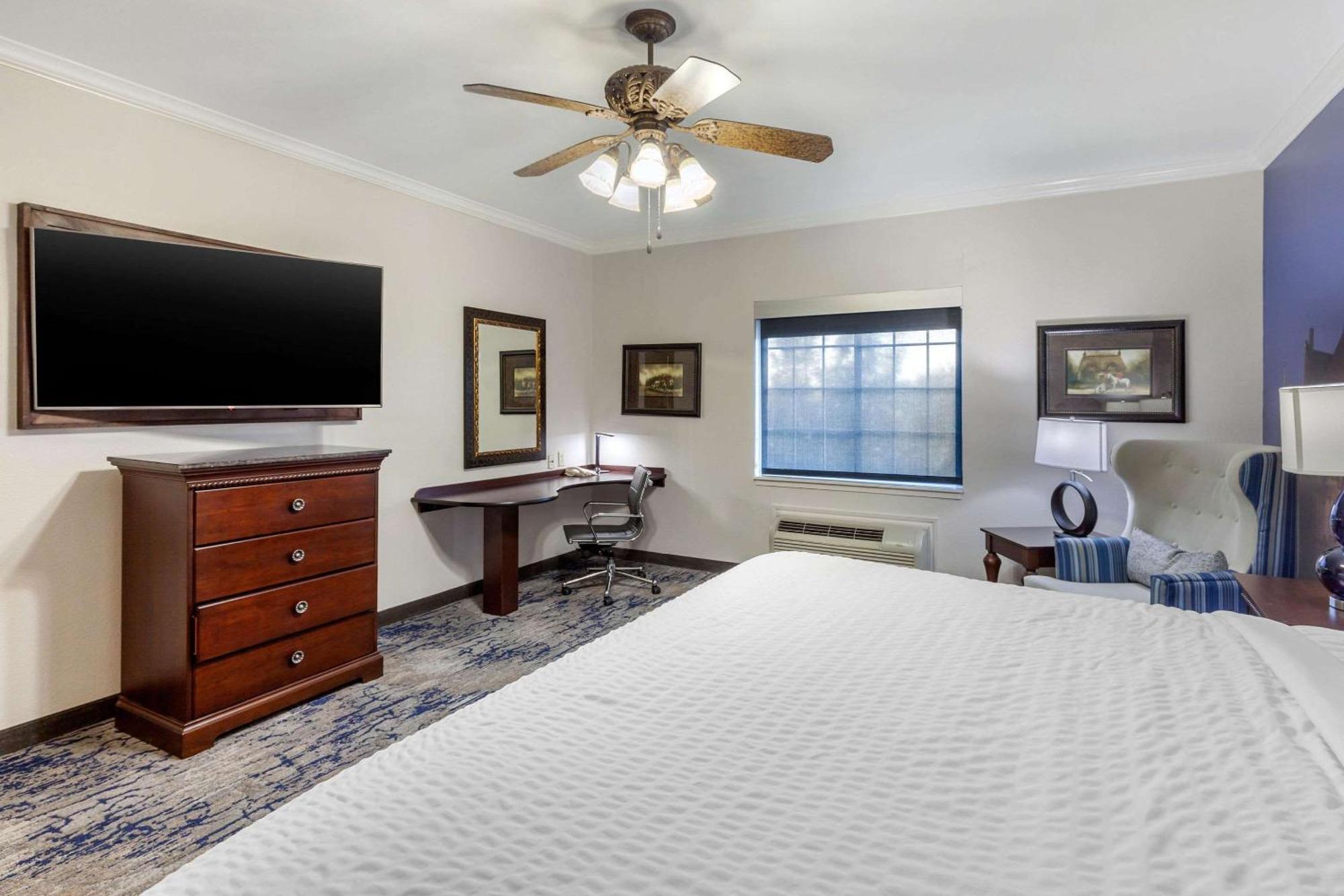 Clarion Pointe Sulphur Springs Exterior foto